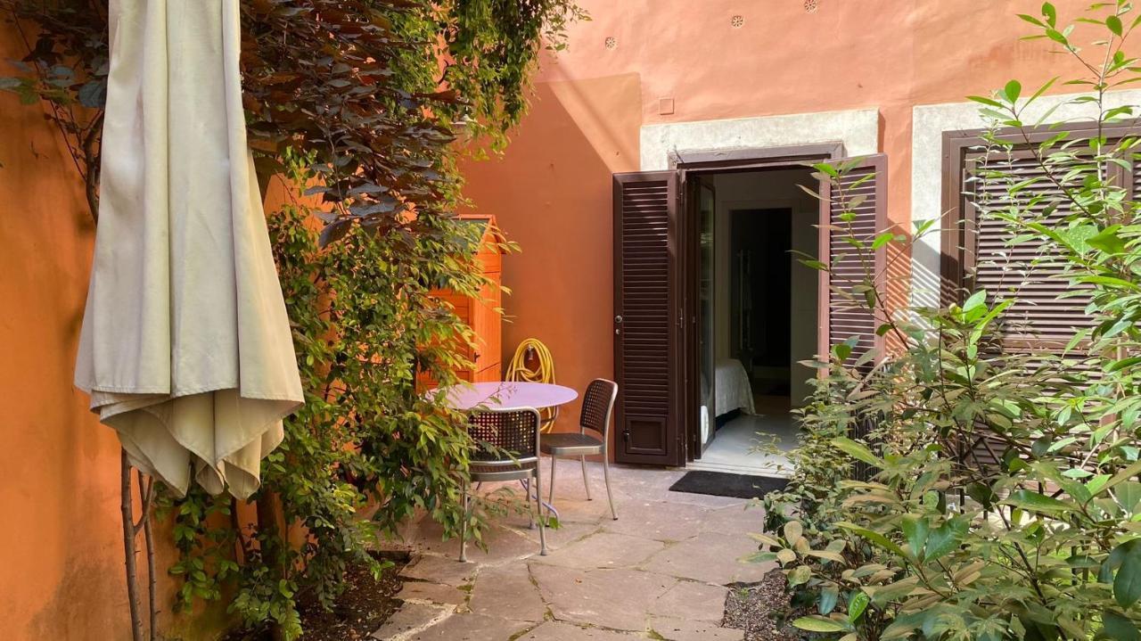 Rione Monti Studio Apt With Private Garden Róma Kültér fotó