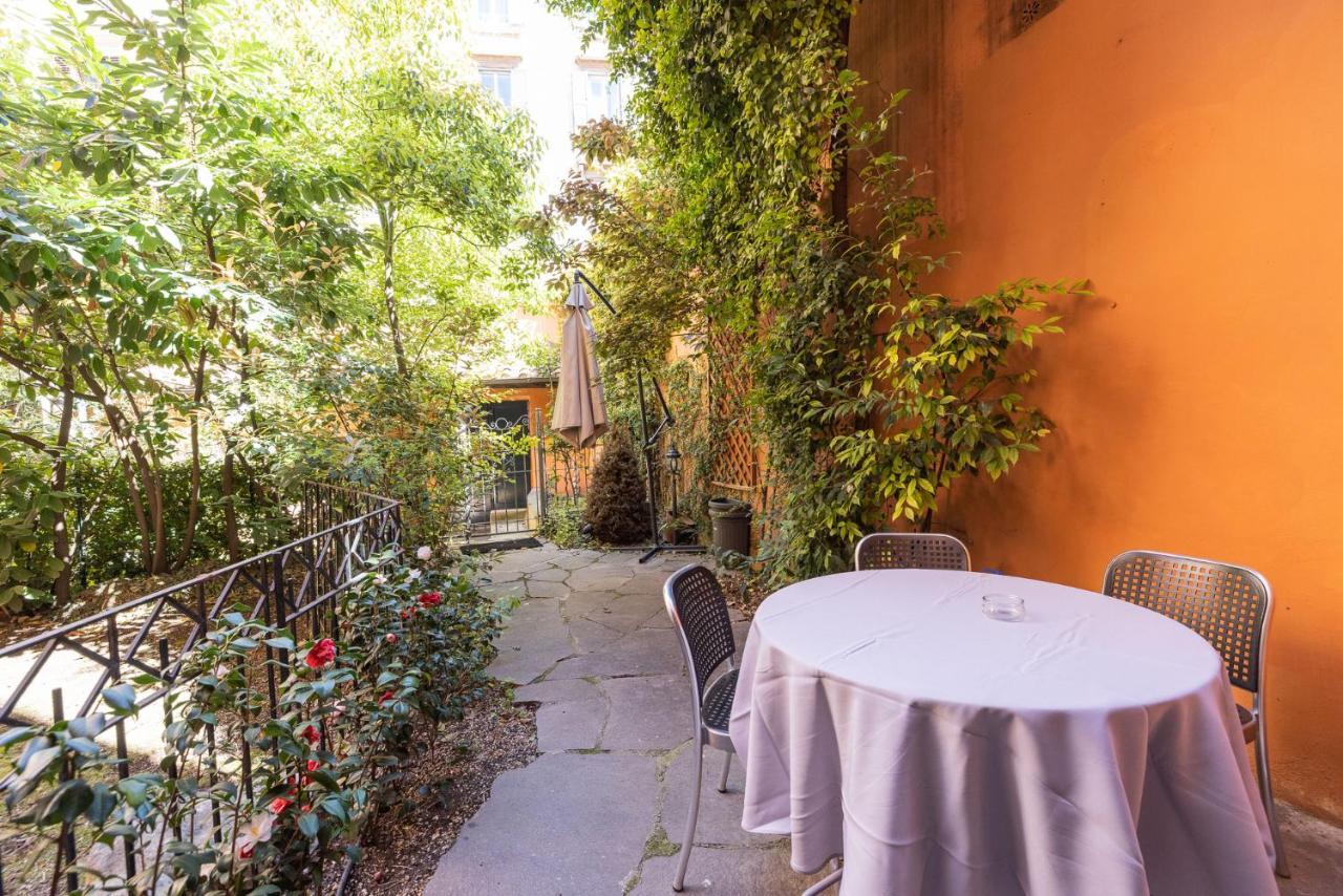 Rione Monti Studio Apt With Private Garden Róma Kültér fotó
