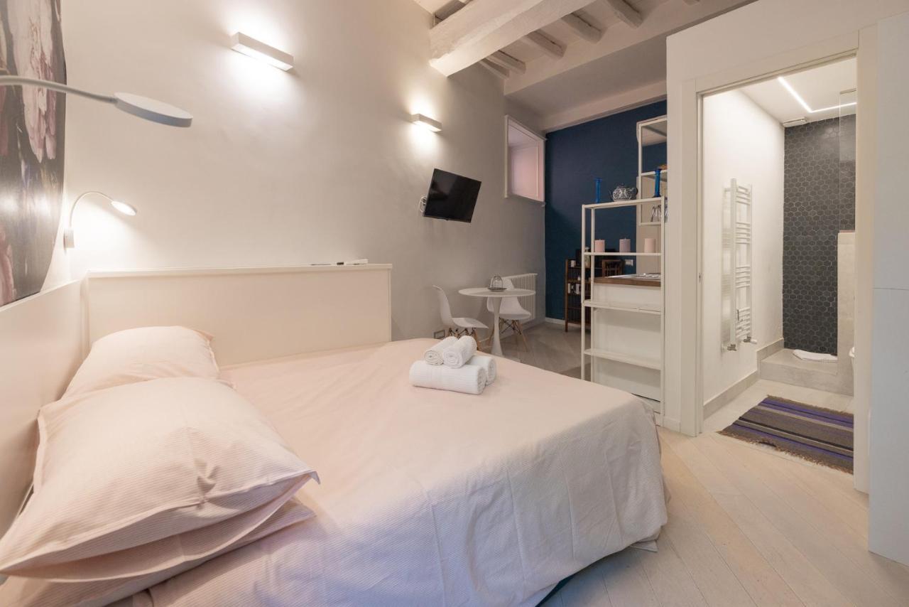 Rione Monti Studio Apt With Private Garden Róma Kültér fotó